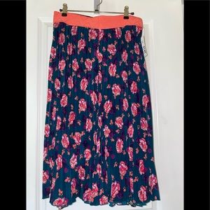 LuLaRoe Jill Skirt